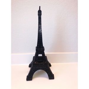Eiffel Tower Statue